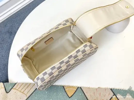 Aaa replica ru VUITTON TOILETRY LOUIS BAG 0521